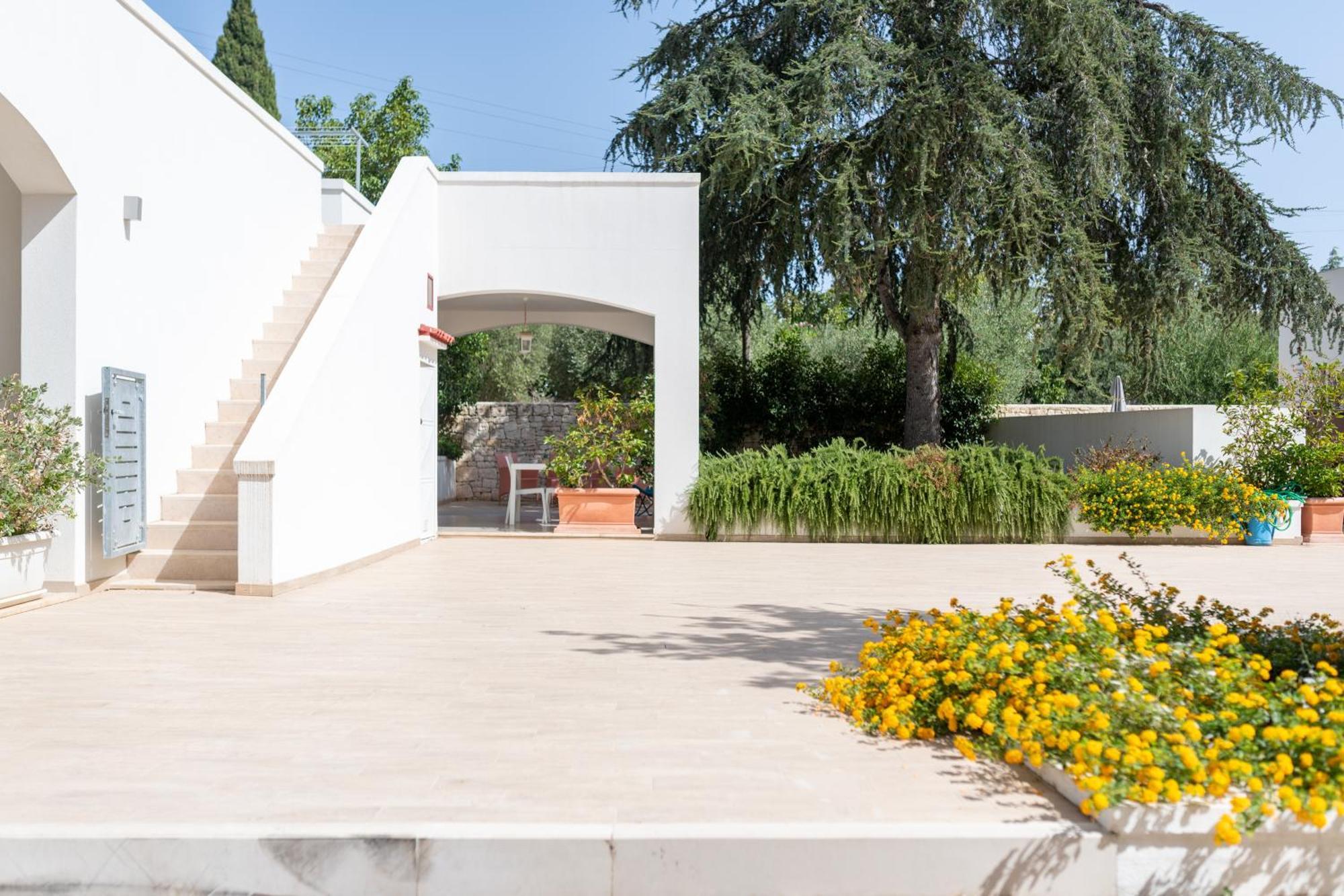 suite carrubo Ostuni Exterior foto