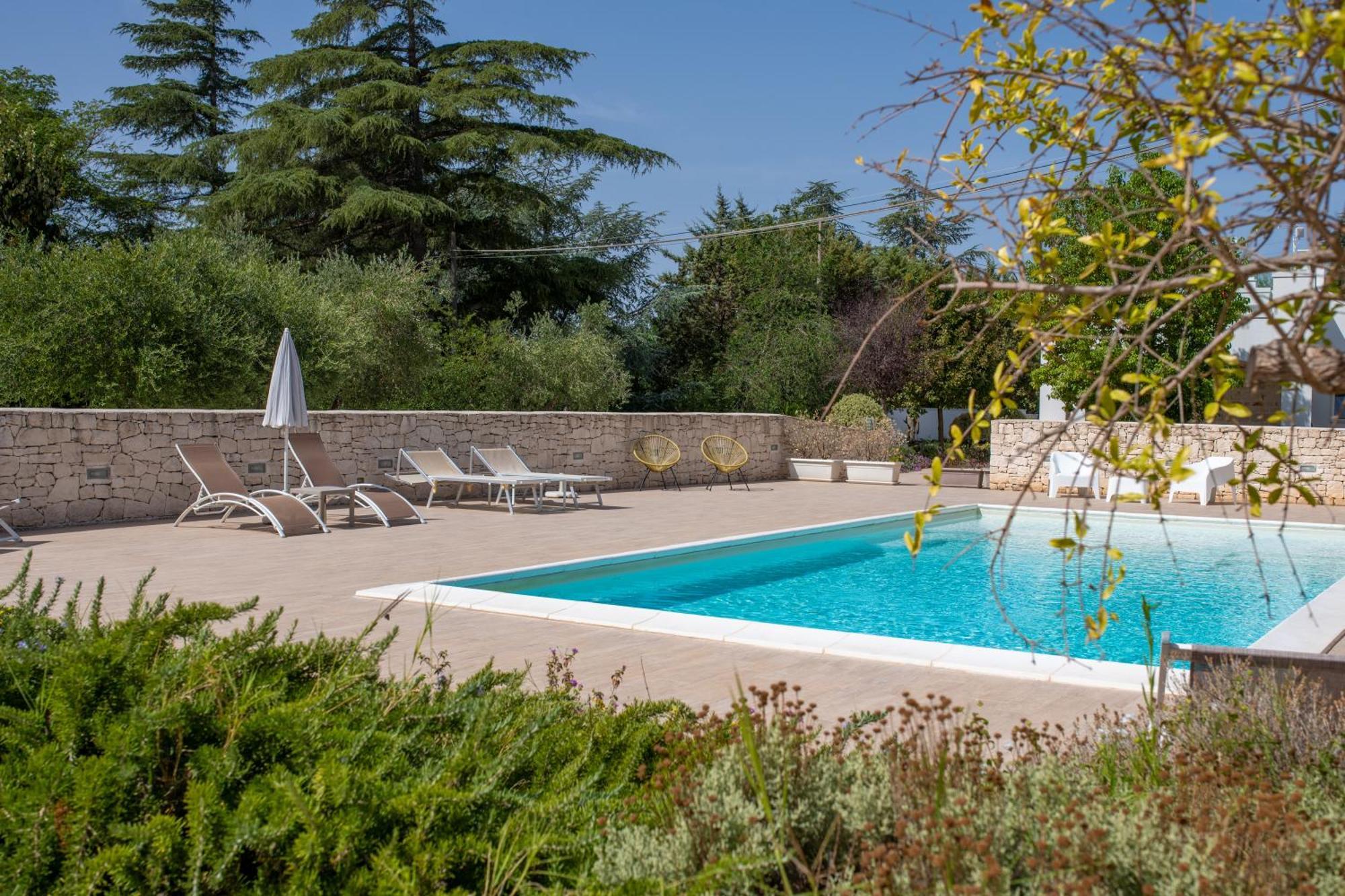 suite carrubo Ostuni Exterior foto